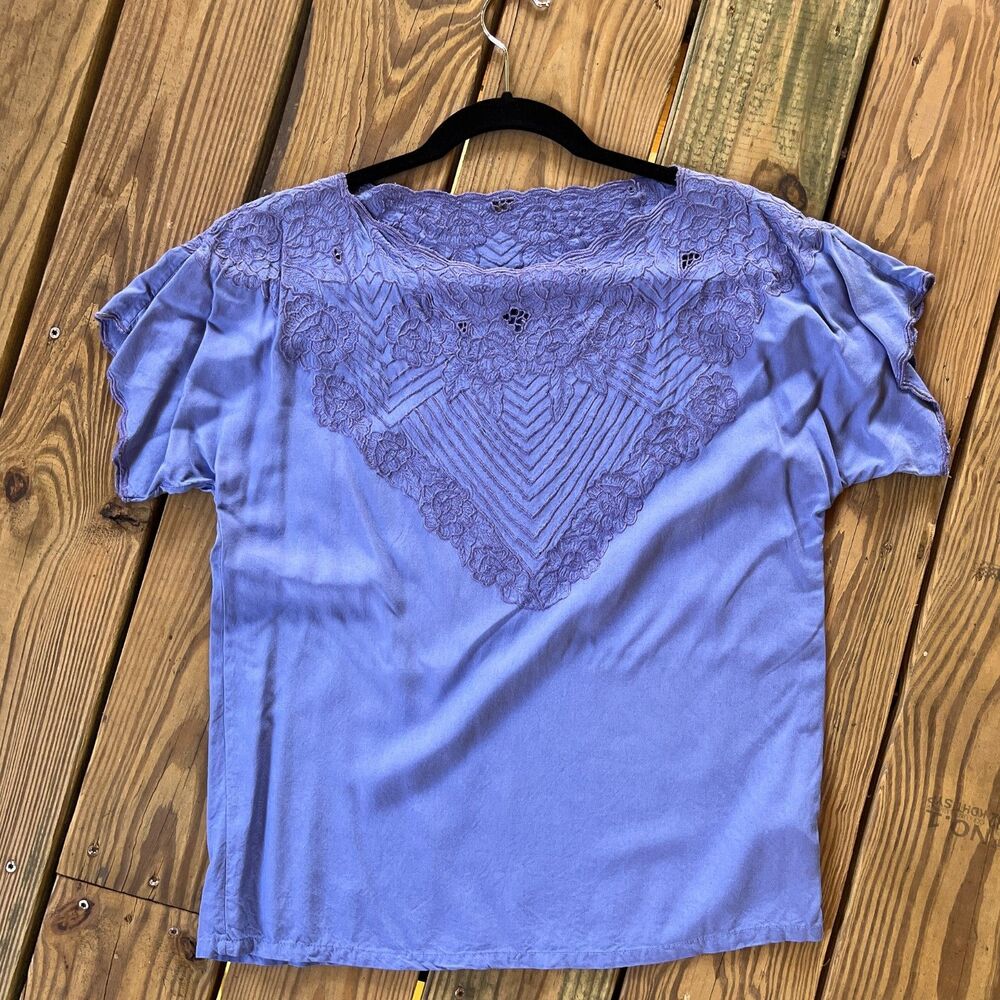 Vintage 1980s Silky Line Purple Embroidered Top Blouse - Rayon - Women's Small